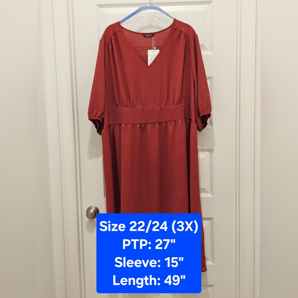 BloomChic Short Sleeve Midi Dress, NWT, Size (3X) 22/24